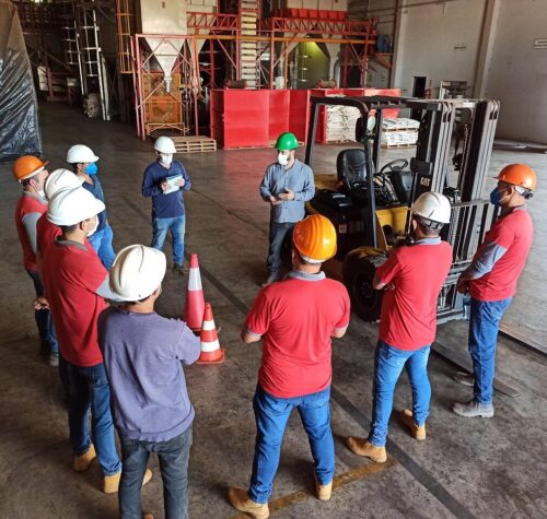 forklift freight elevator, forklift, montacargas, capacitación, factory, equipment, construction, industrial, weight, load, hydraulic, elevator, freight, logistics, transportation, vehicle, safety, forklift, forklift, forklift, forklift, forklift